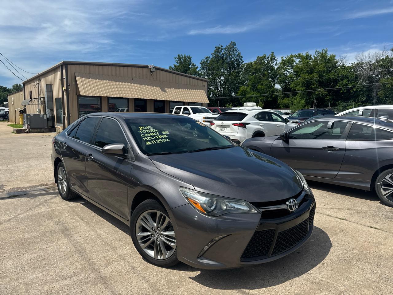 Toyota Camry SE 2015