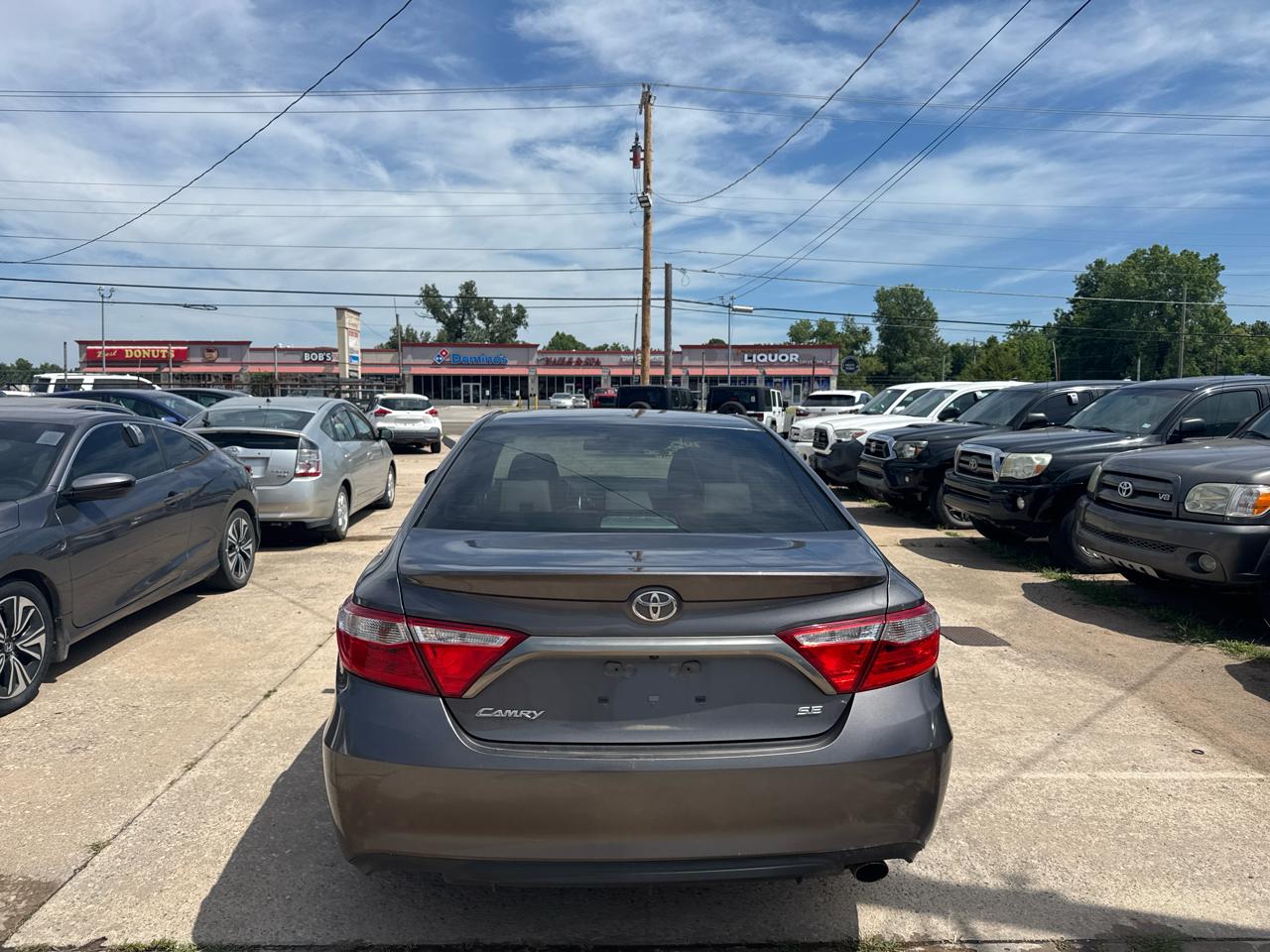 Toyota Camry SE 2015