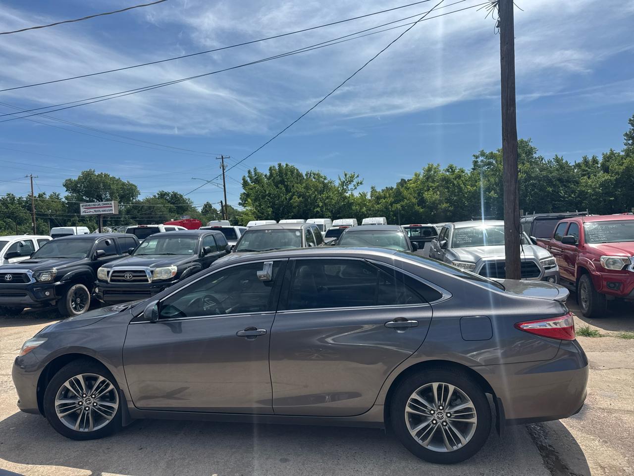 Toyota Camry SE 2015