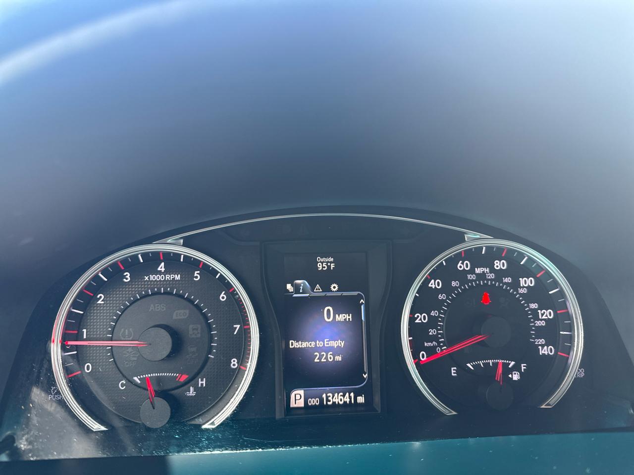 Toyota Camry SE 2015