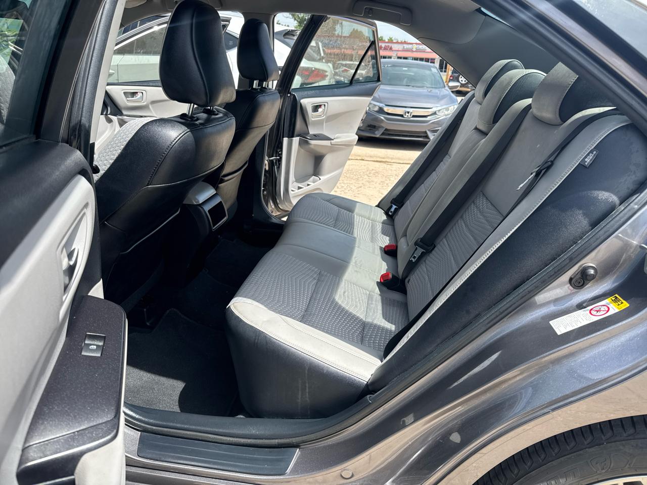 Toyota Camry SE 2015