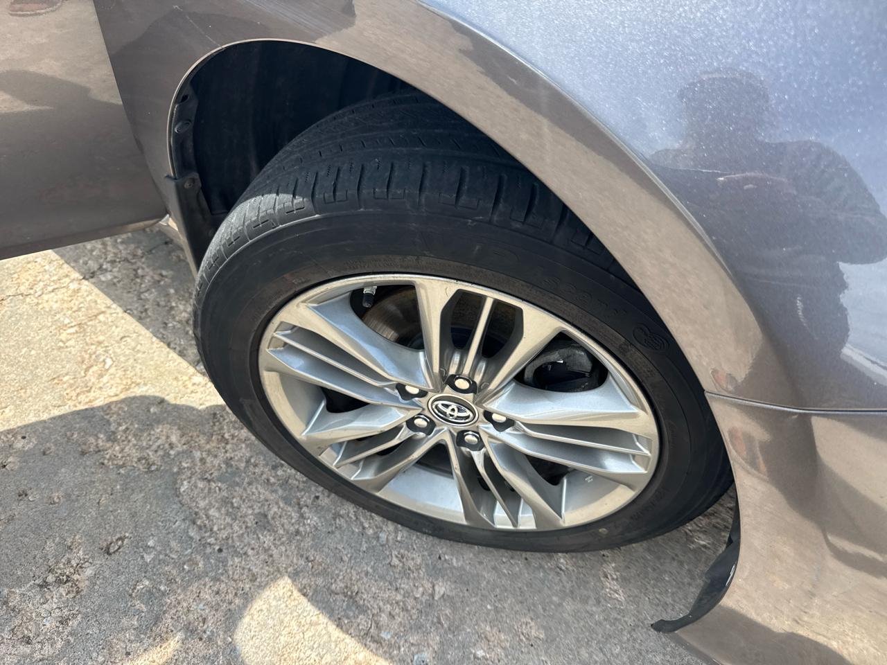 Toyota Camry SE 2015