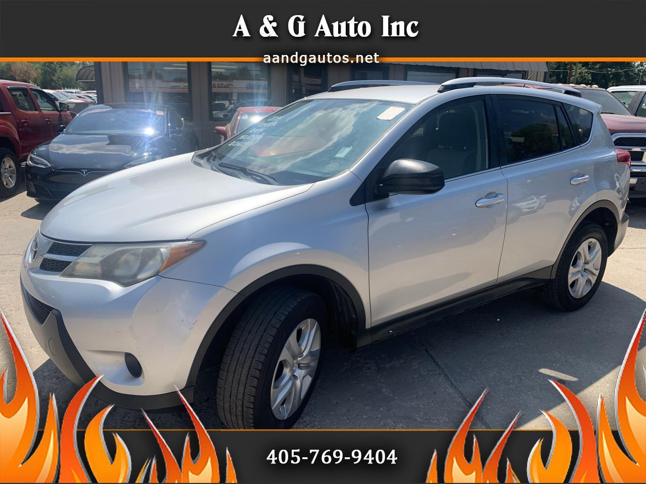 Toyota RAV4 LE FWD 2014