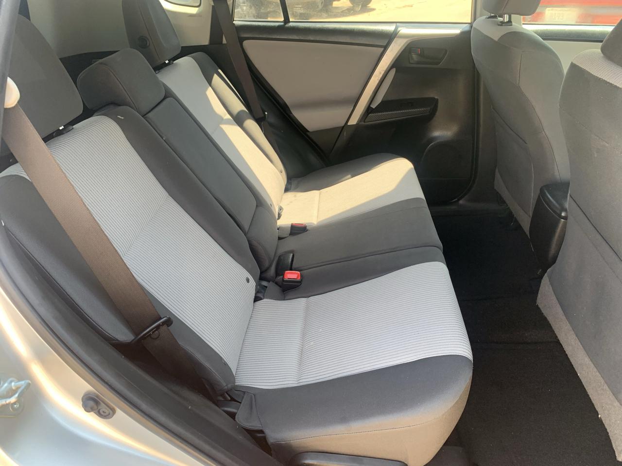 Toyota RAV4 LE FWD 2014