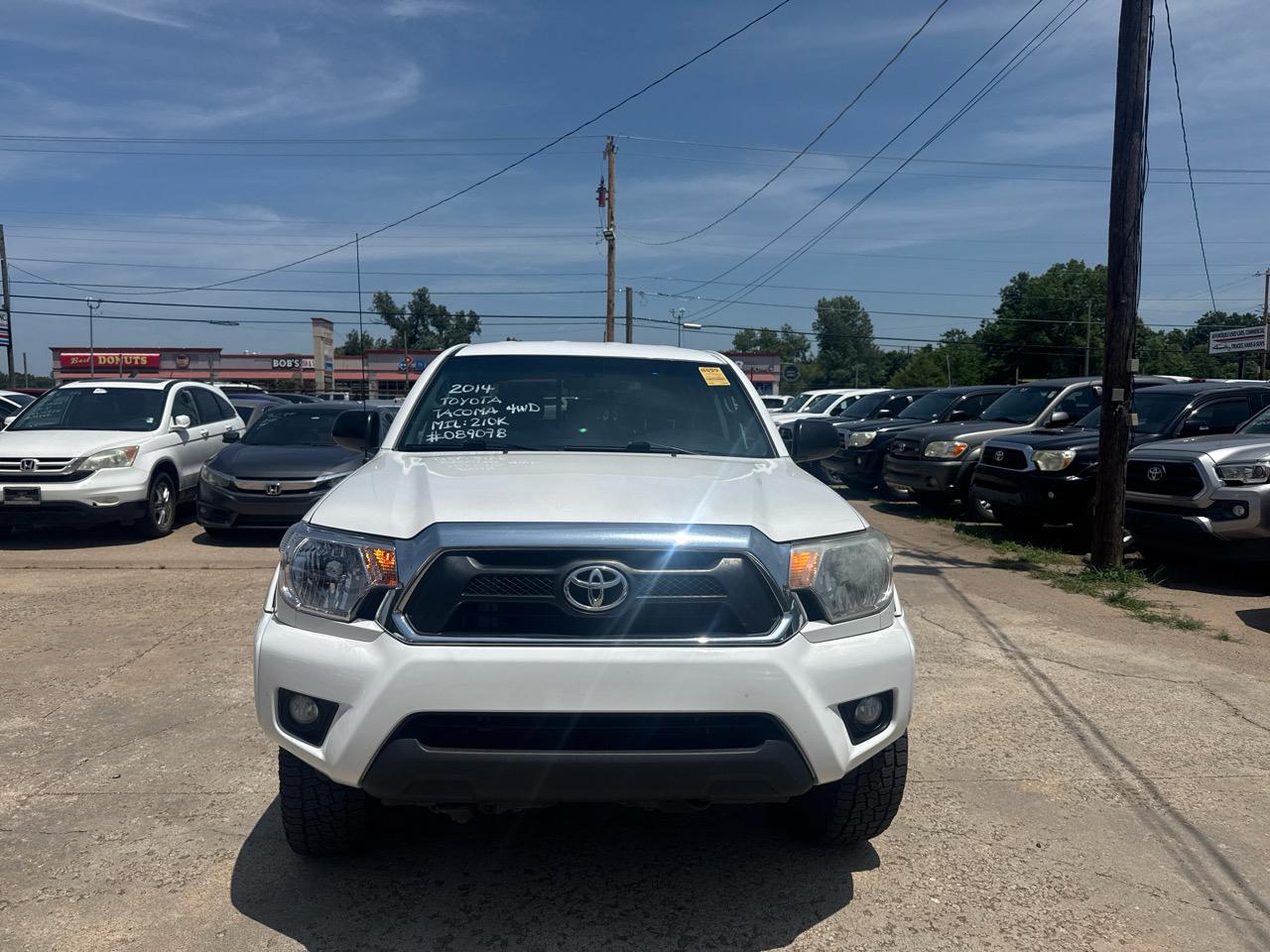 Toyota Tacoma  2014