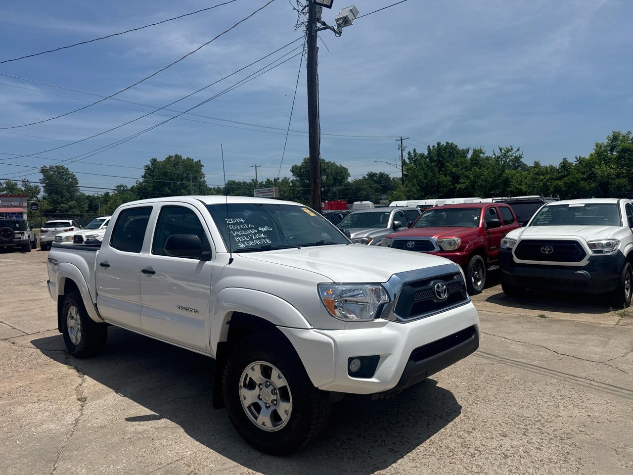 Toyota Tacoma  2014