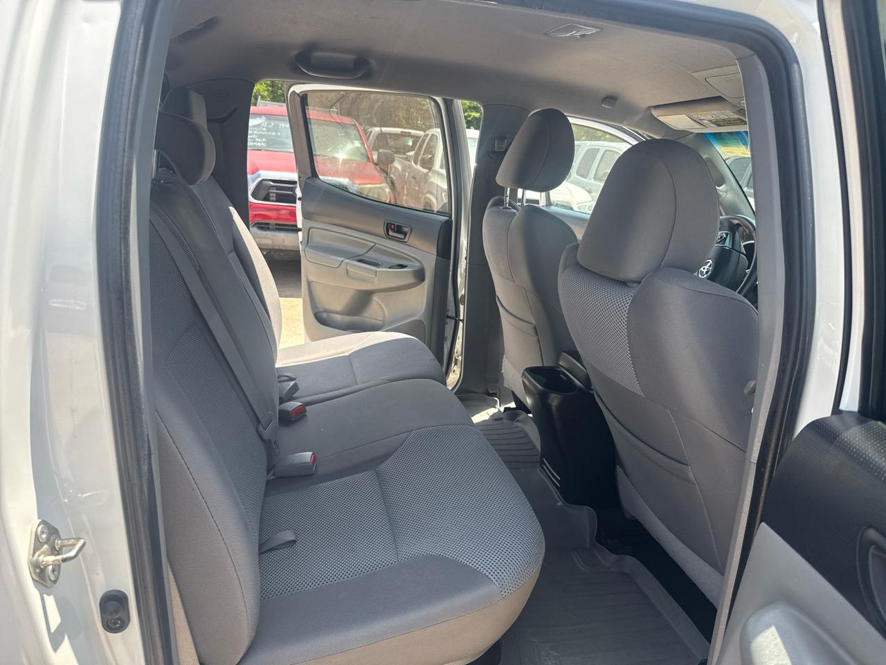 Toyota Tacoma  2014