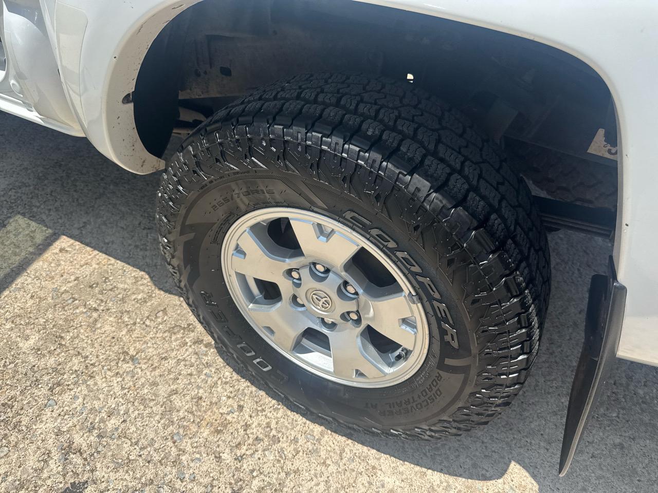 Toyota Tacoma  2014