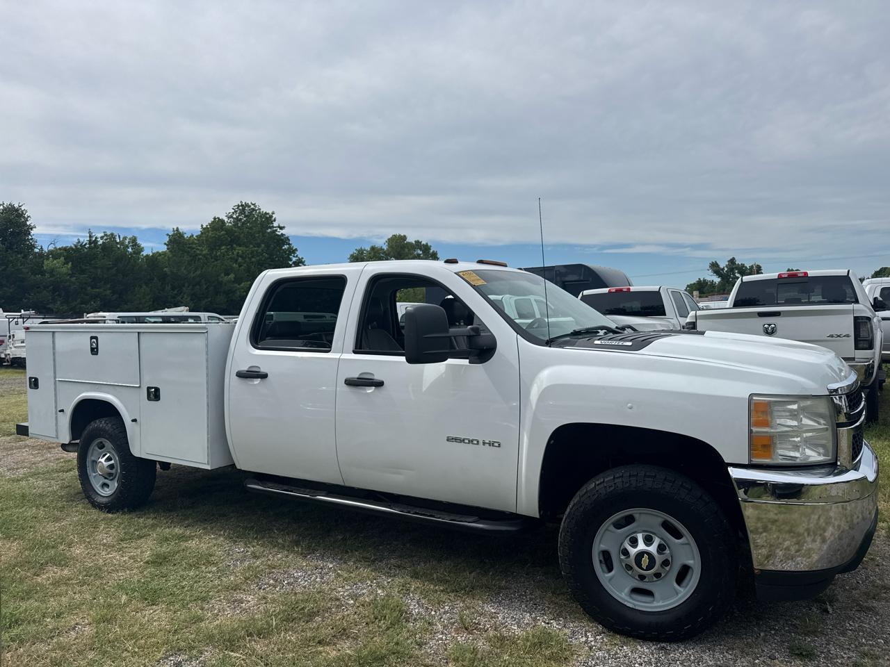 Chevrolet Silverado 2500HD Work Truck Crew Cab 4WD 2012