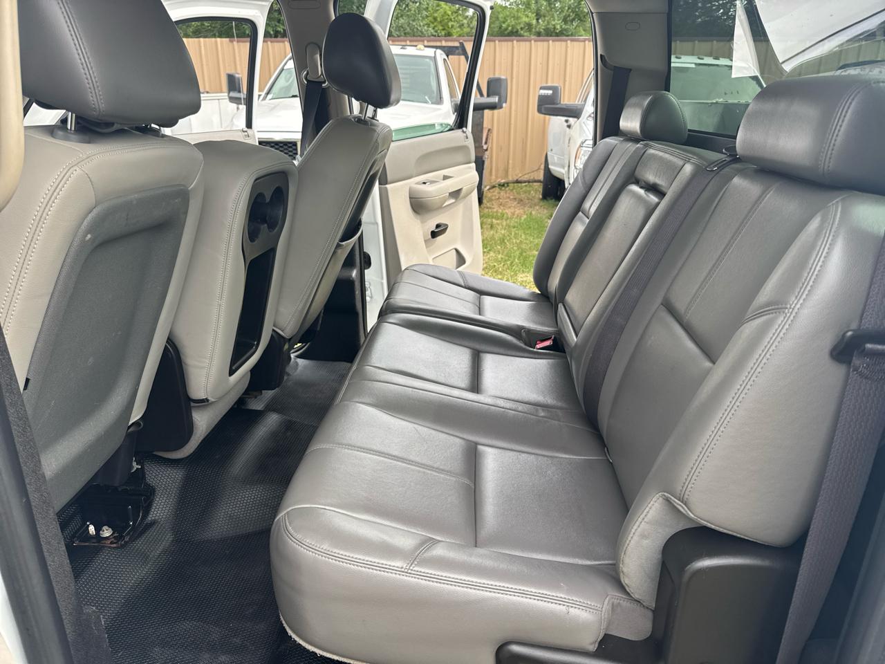 Chevrolet Silverado 2500HD Work Truck Crew Cab 4WD 2012