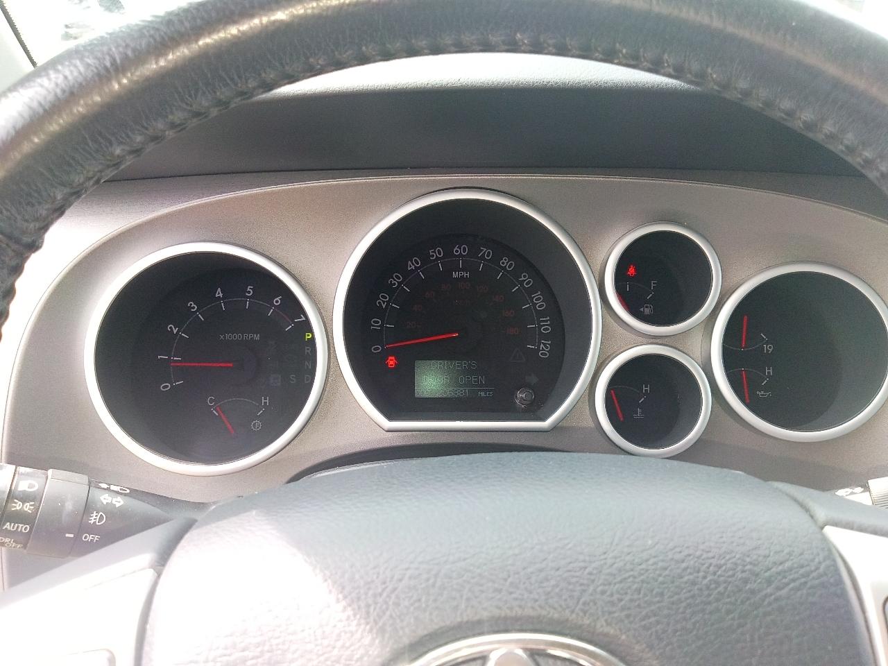Toyota Sequoia Limited 4WD FFV 2017
