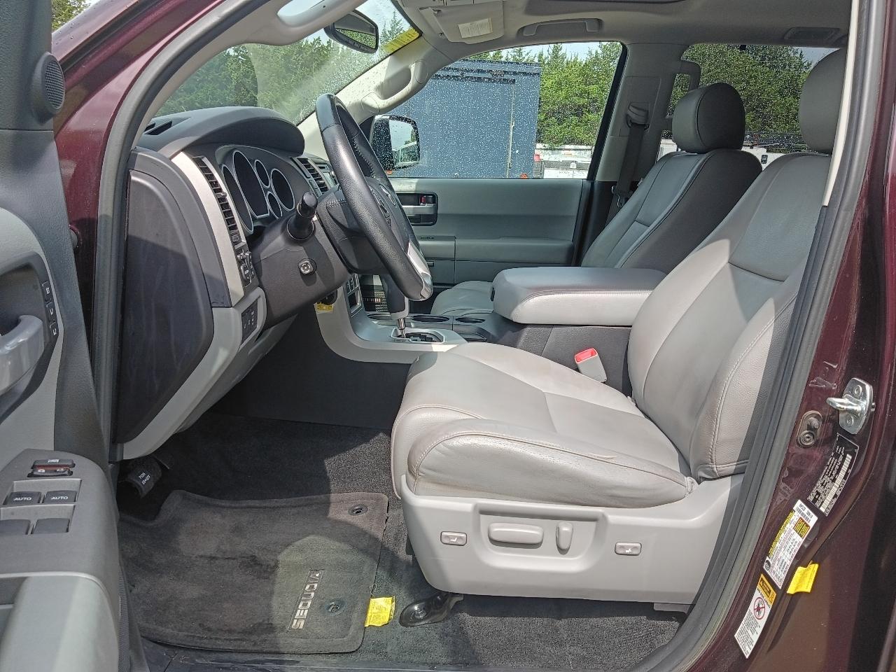 Toyota Sequoia Limited 4WD FFV 2017