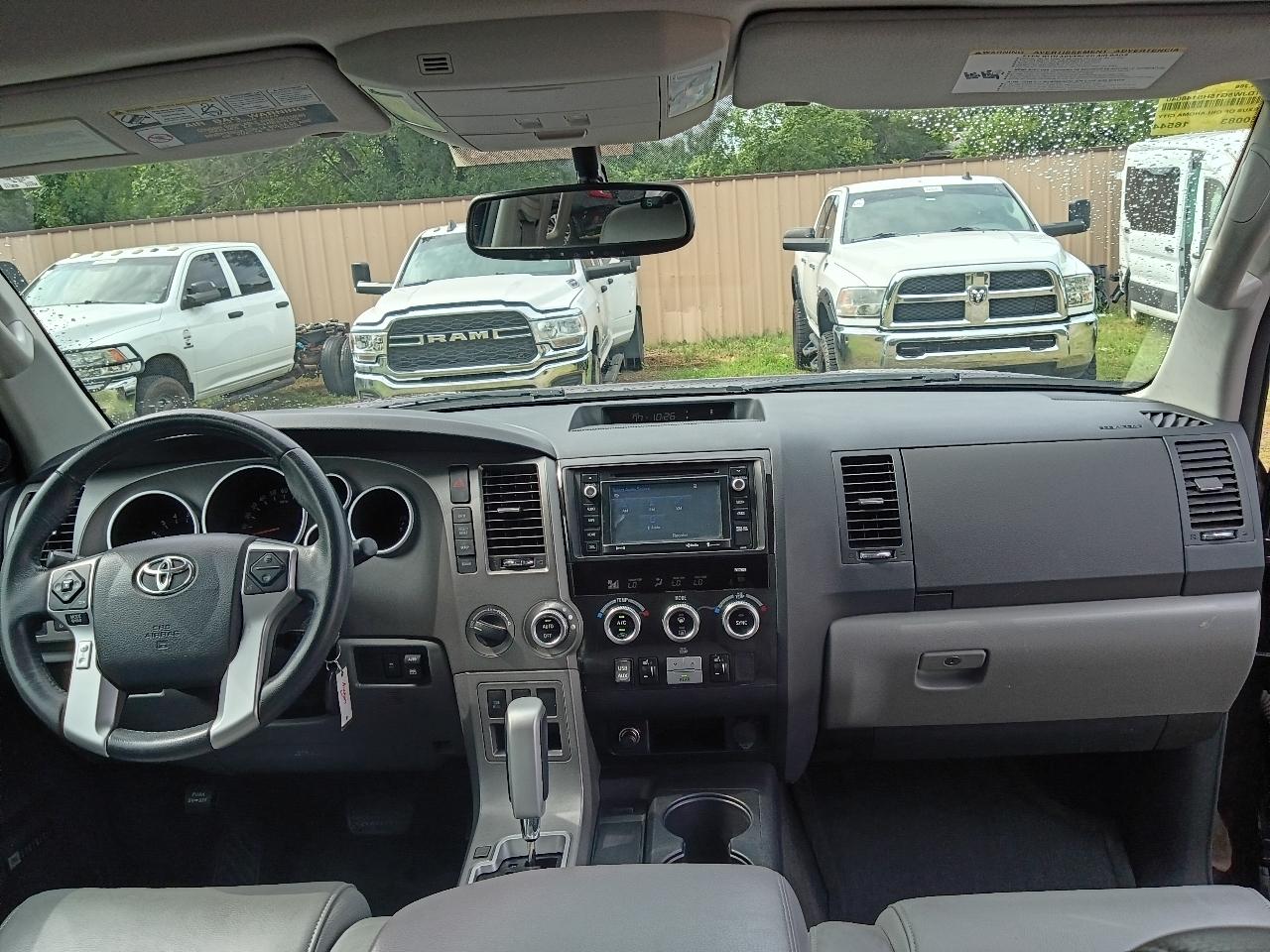 Toyota Sequoia Limited 4WD FFV 2017