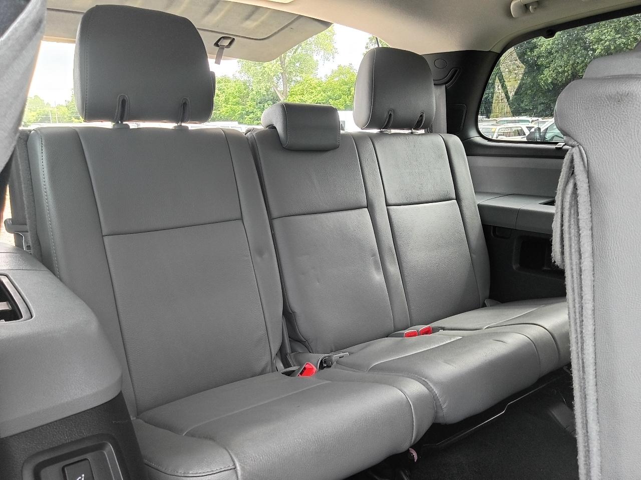 Toyota Sequoia Limited 4WD FFV 2017