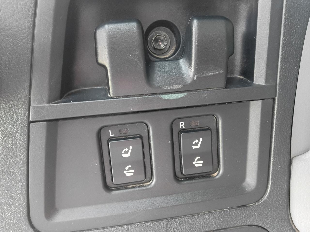 Toyota Sequoia Limited 4WD FFV 2017