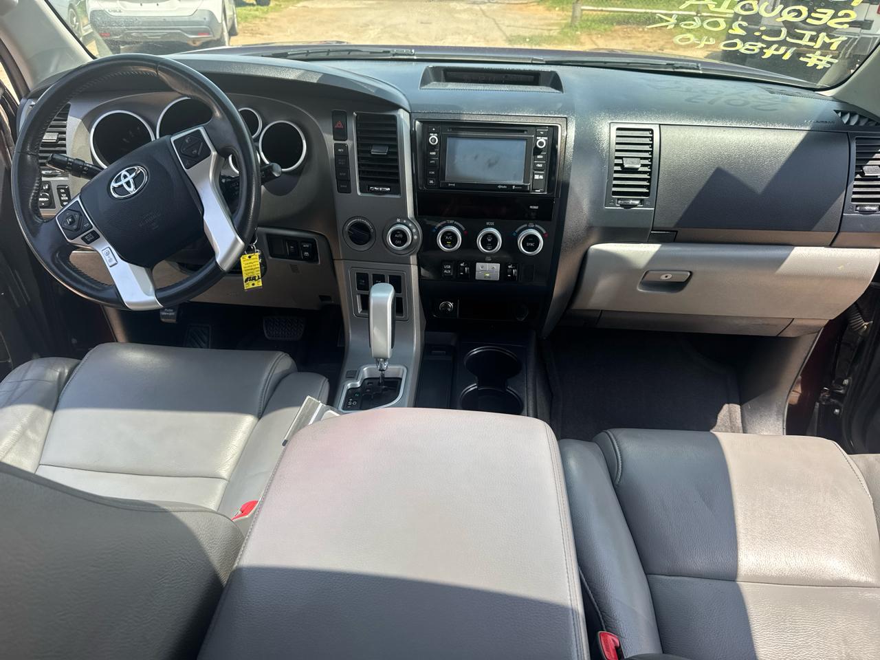 Toyota Sequoia  2017