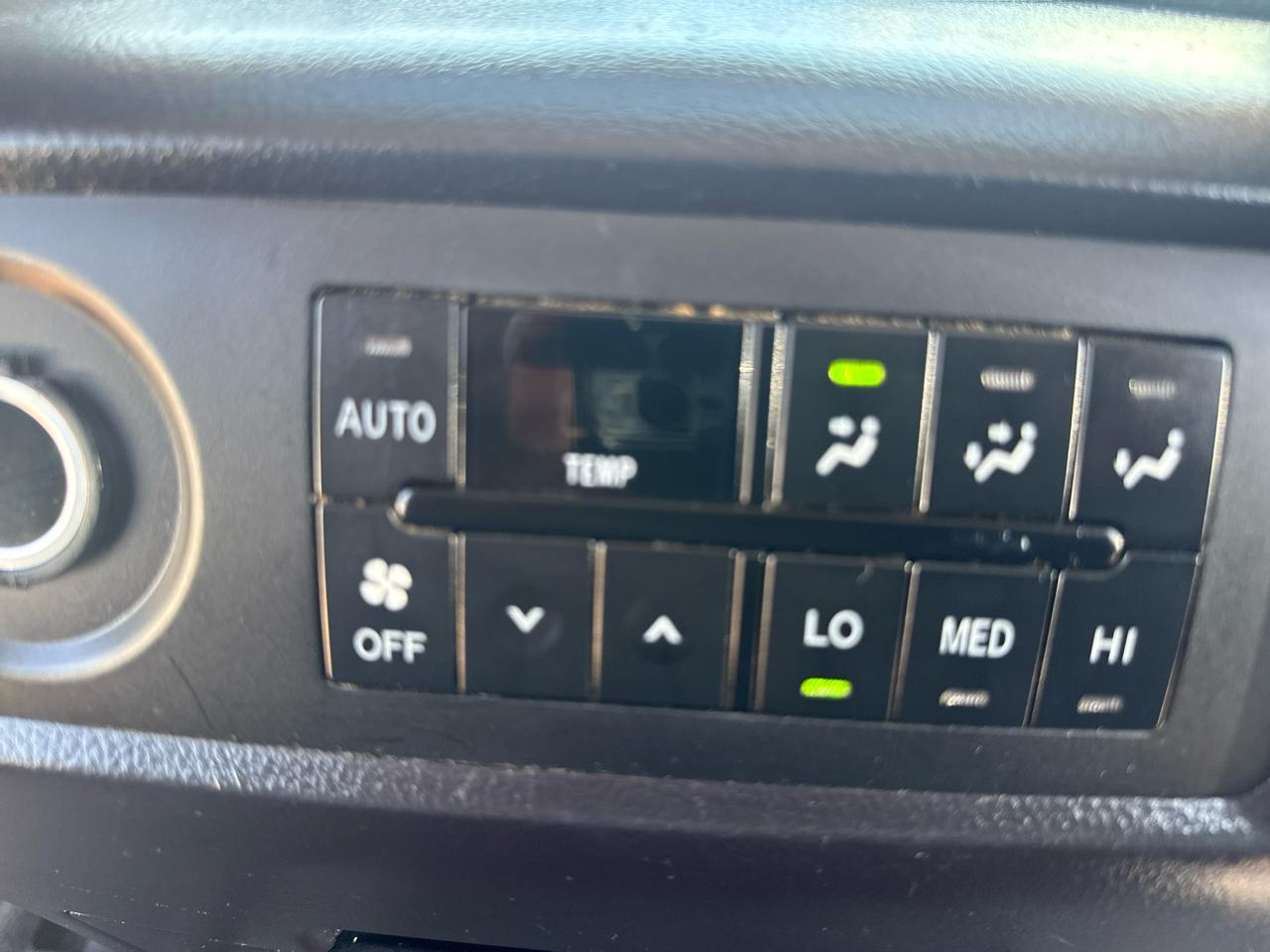 Toyota Sequoia  2017