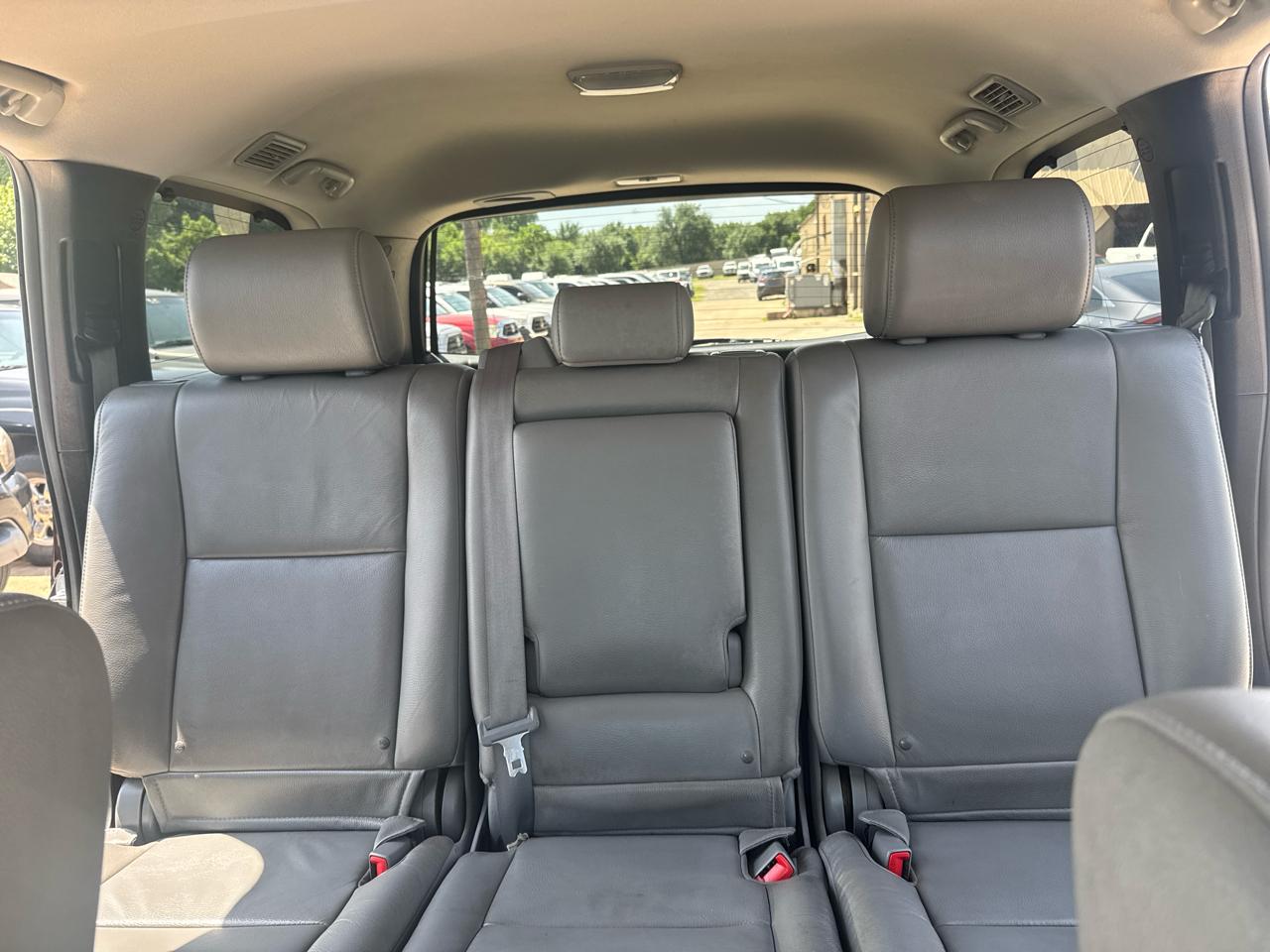 Toyota Sequoia  2017