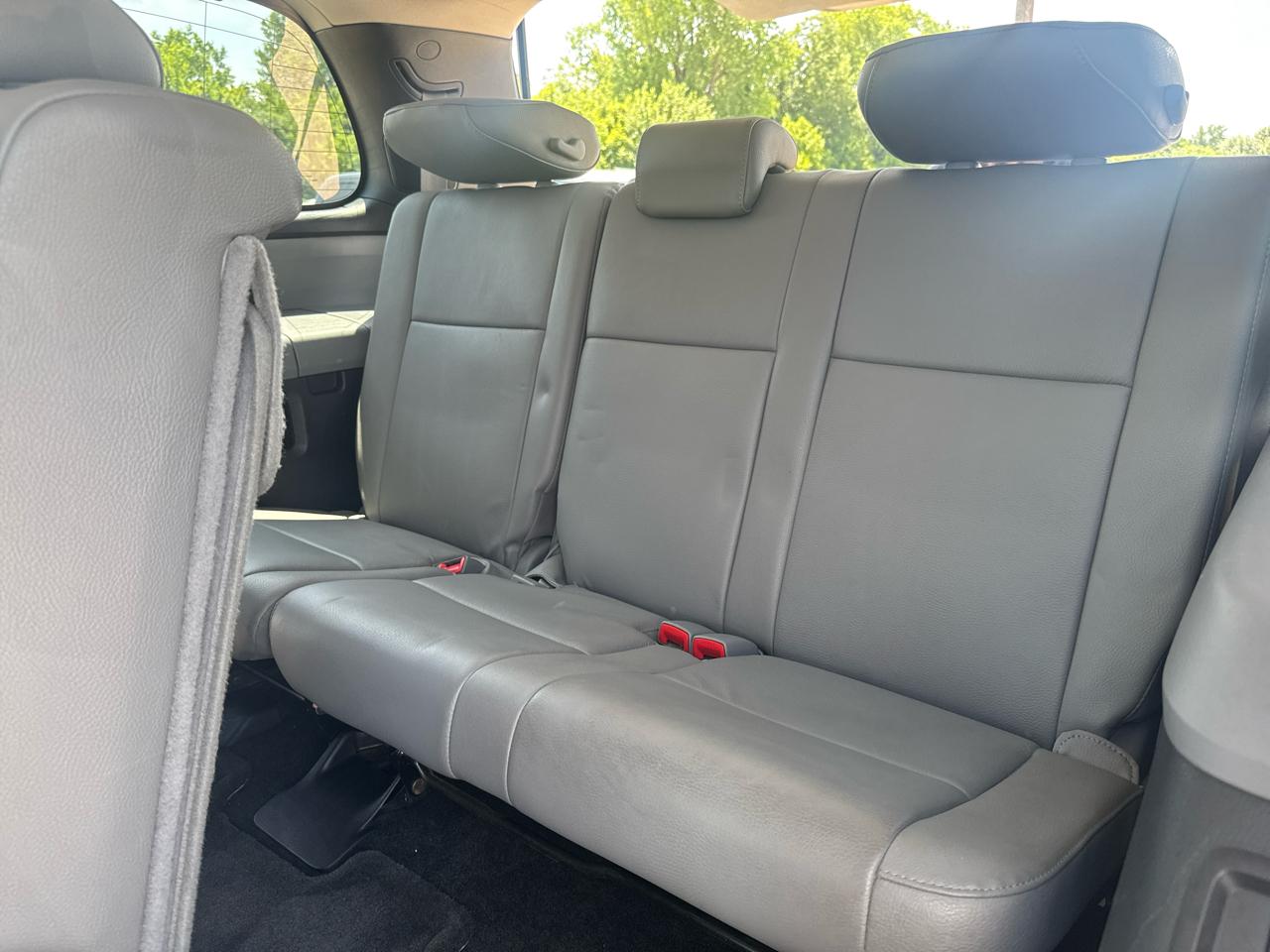 Toyota Sequoia  2017