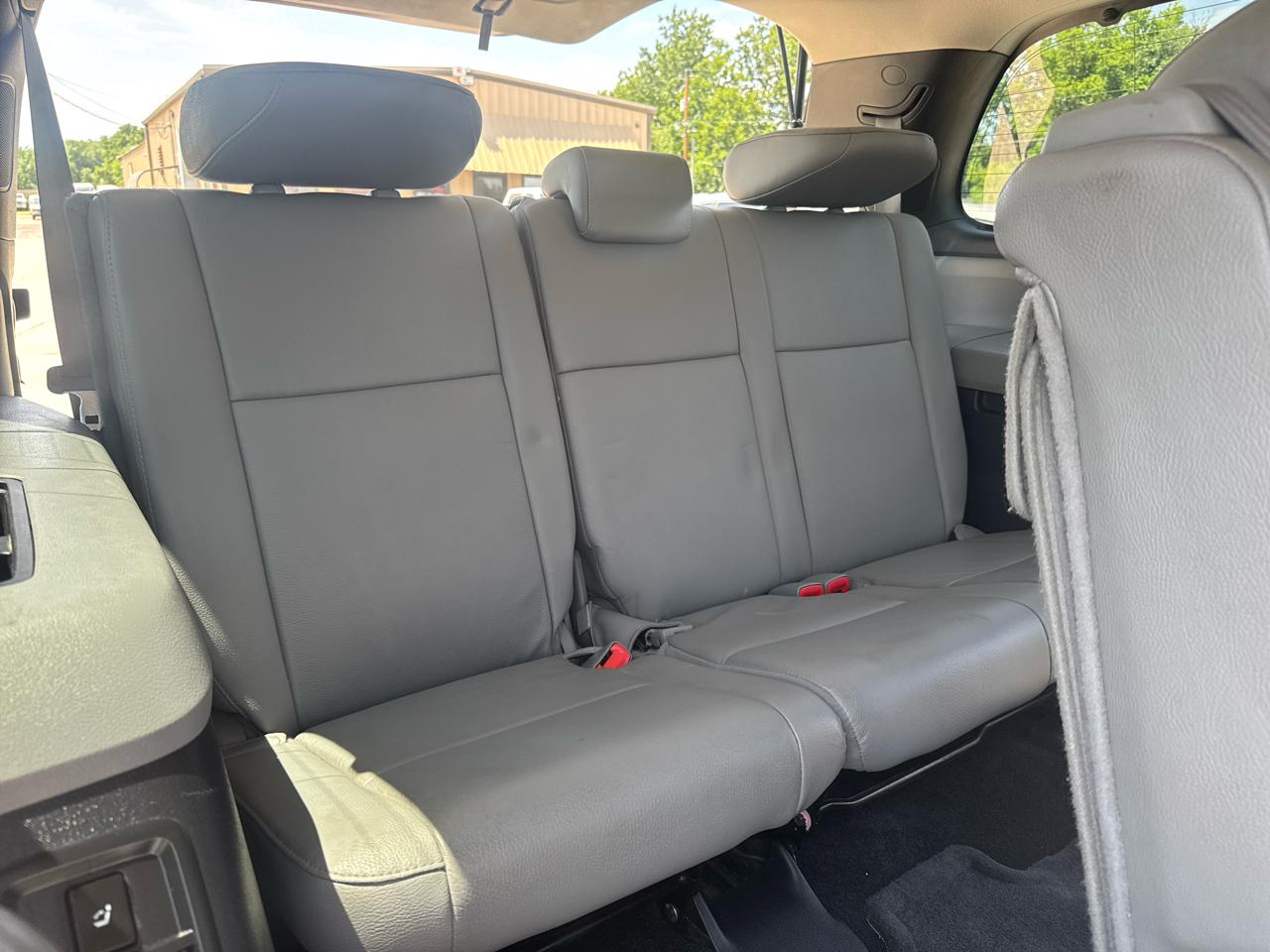 Toyota Sequoia  2017