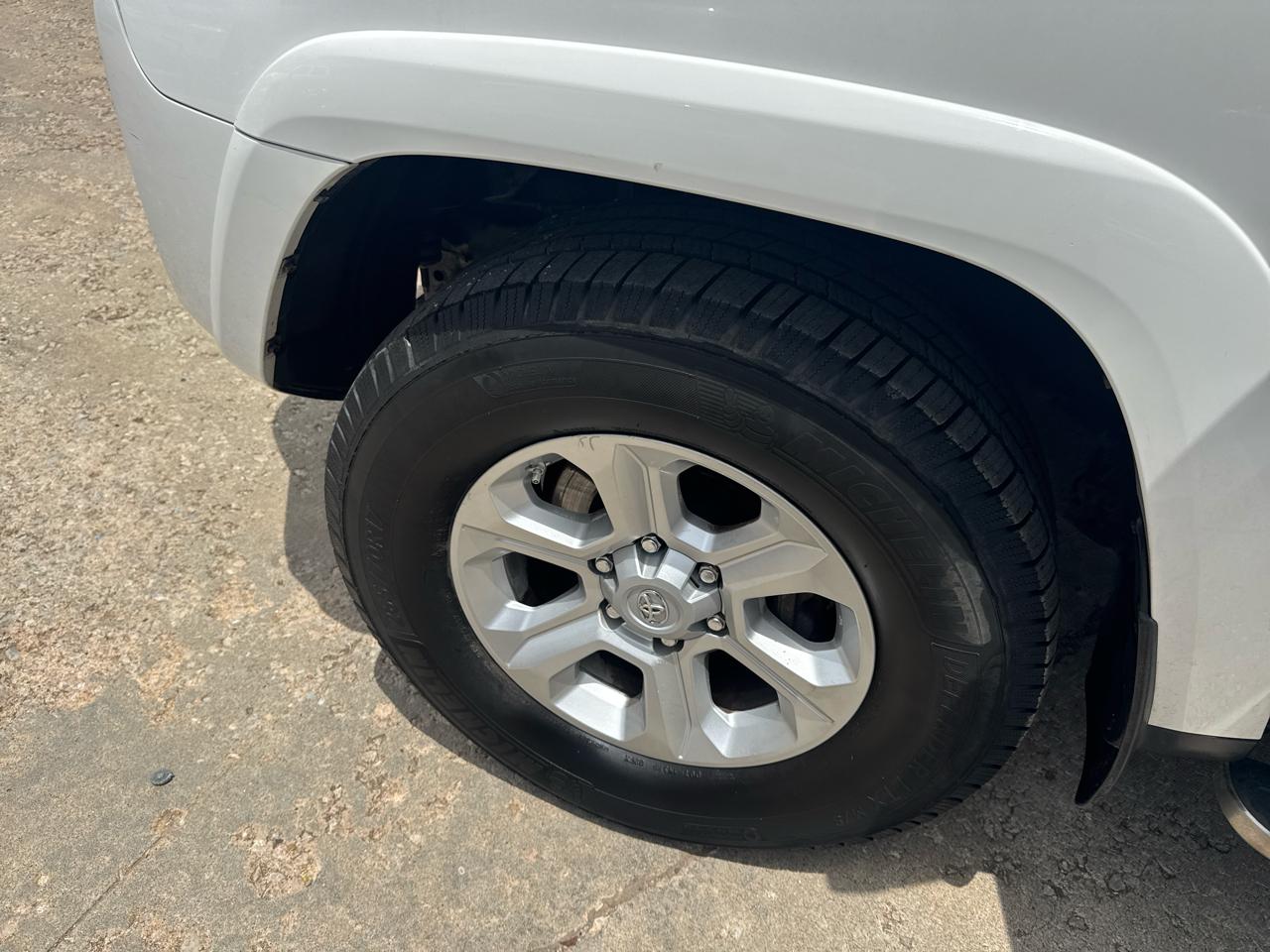 Toyota 4Runner  2015