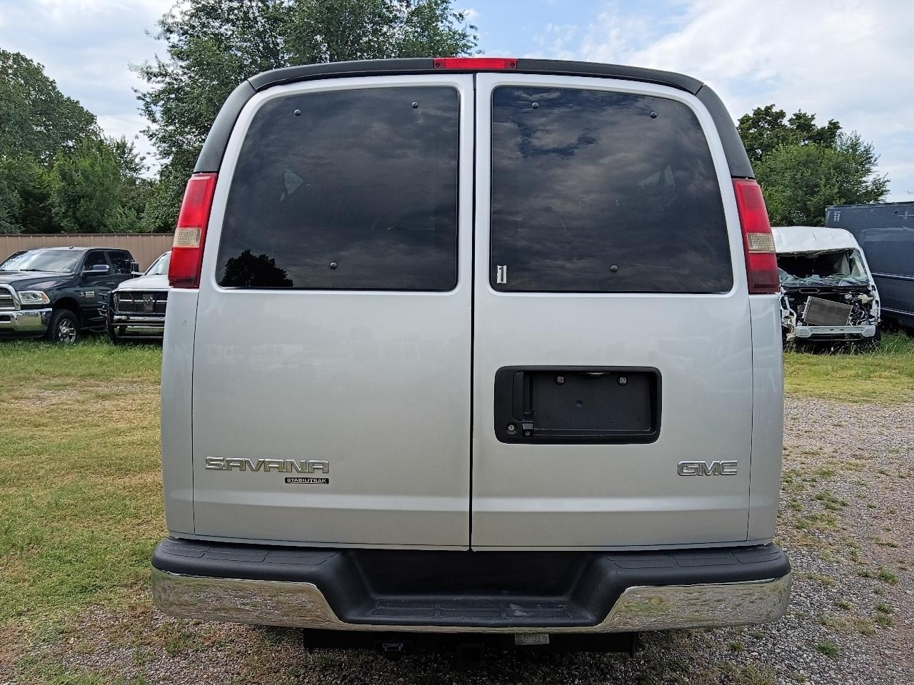 GMC Savana  2014
