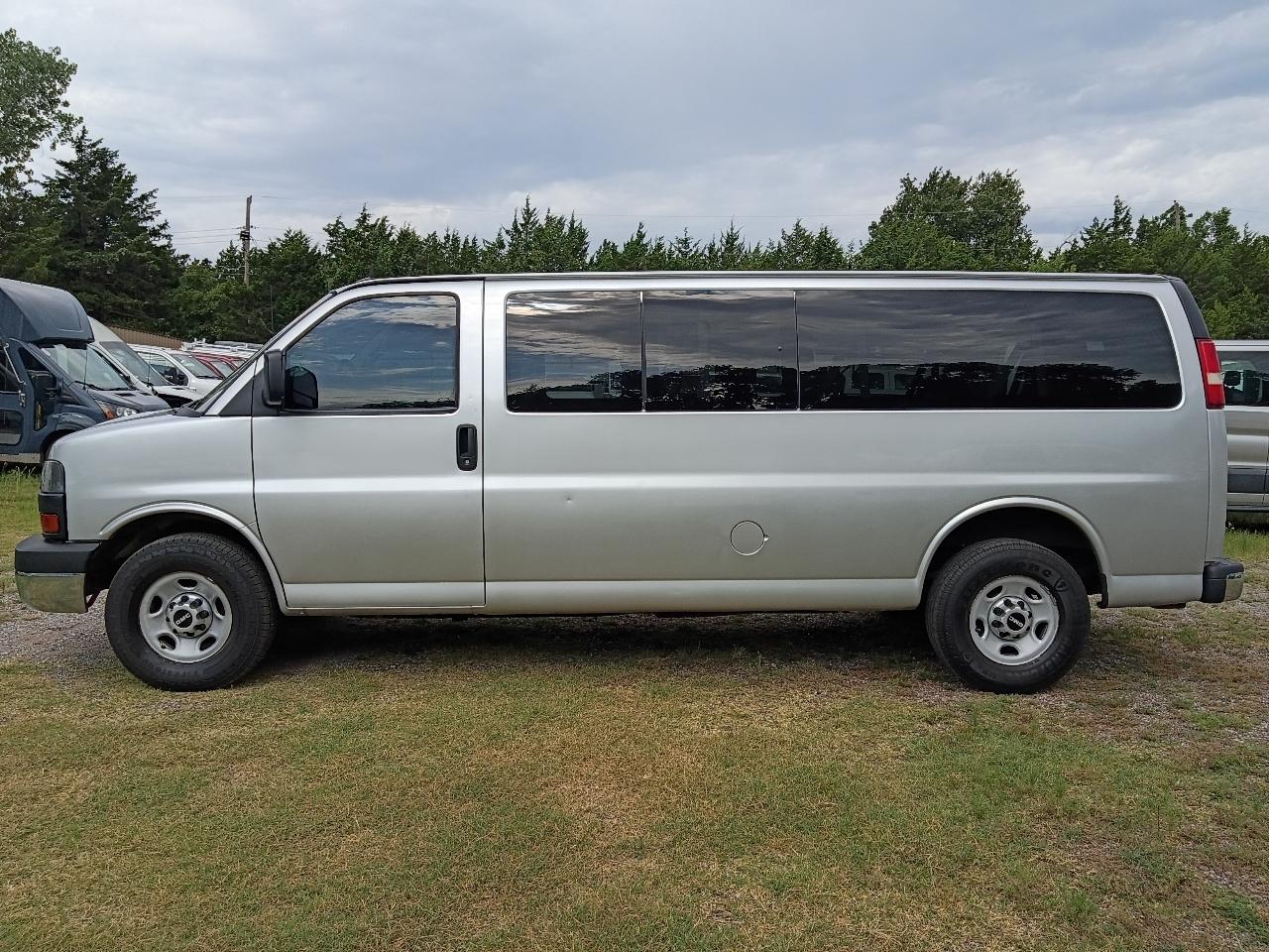 GMC Savana  2014
