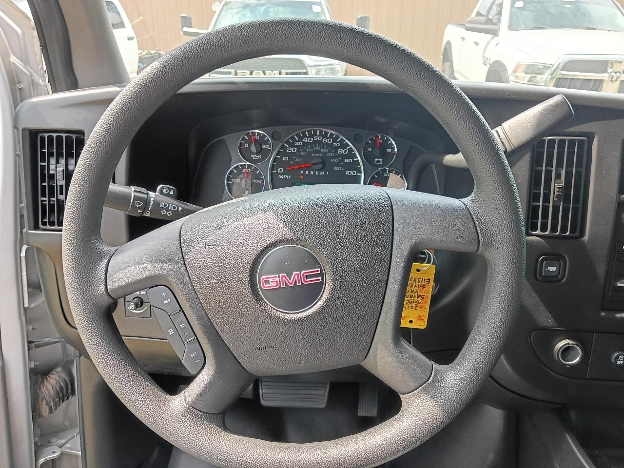 GMC Savana  2014