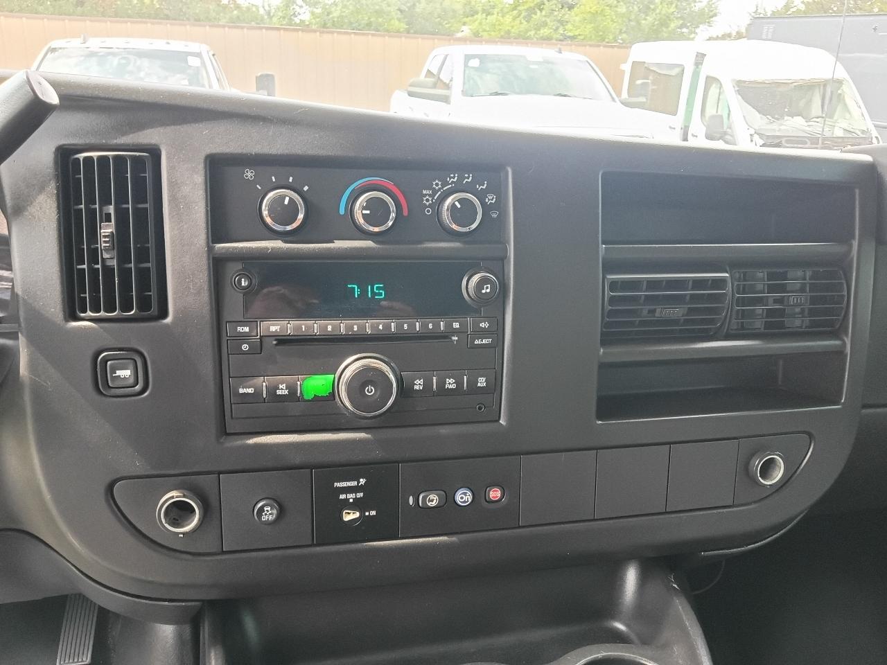 GMC Savana  2014