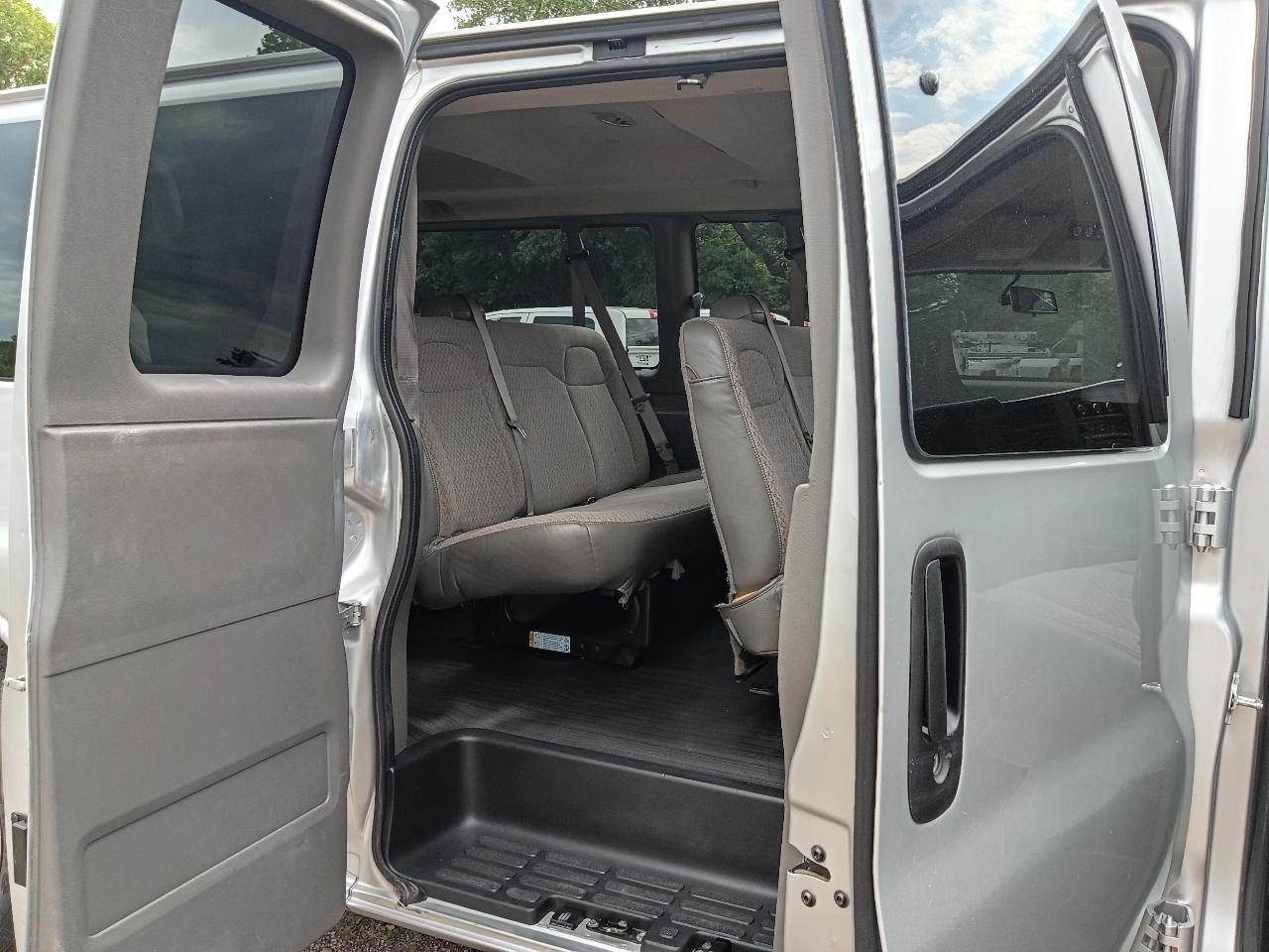 GMC Savana  2014