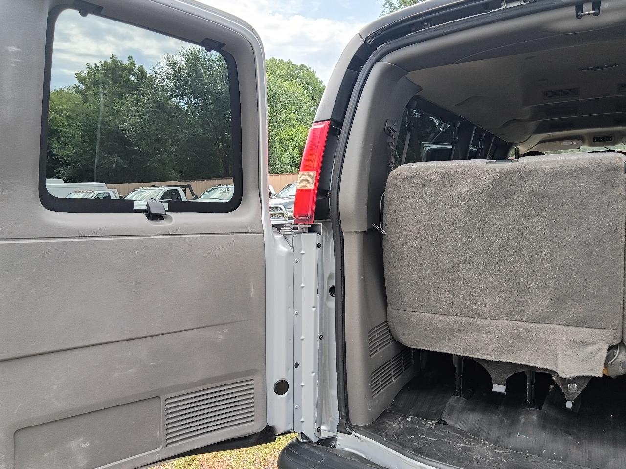 GMC Savana  2014