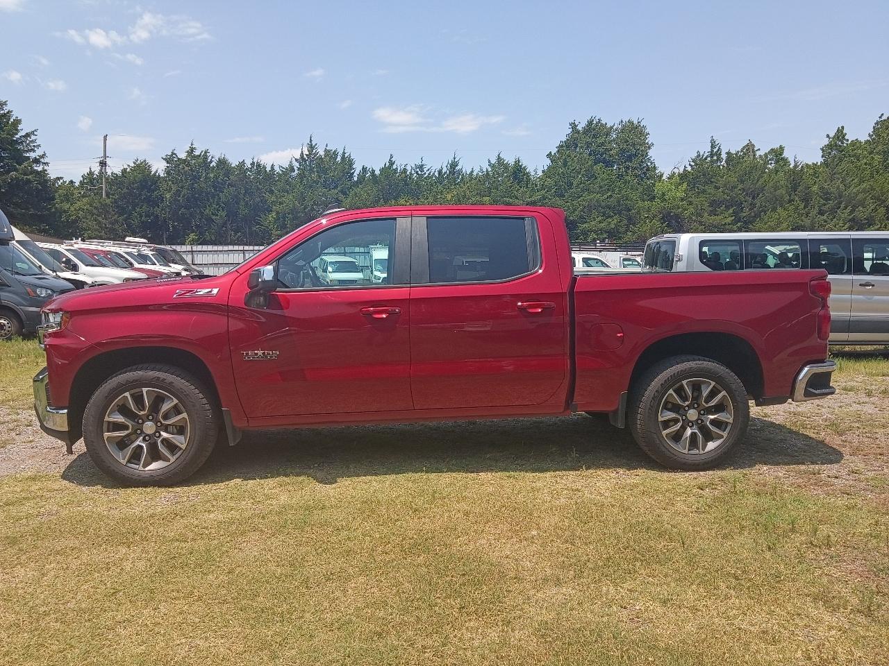 Chevrolet Silverado 1500  2021