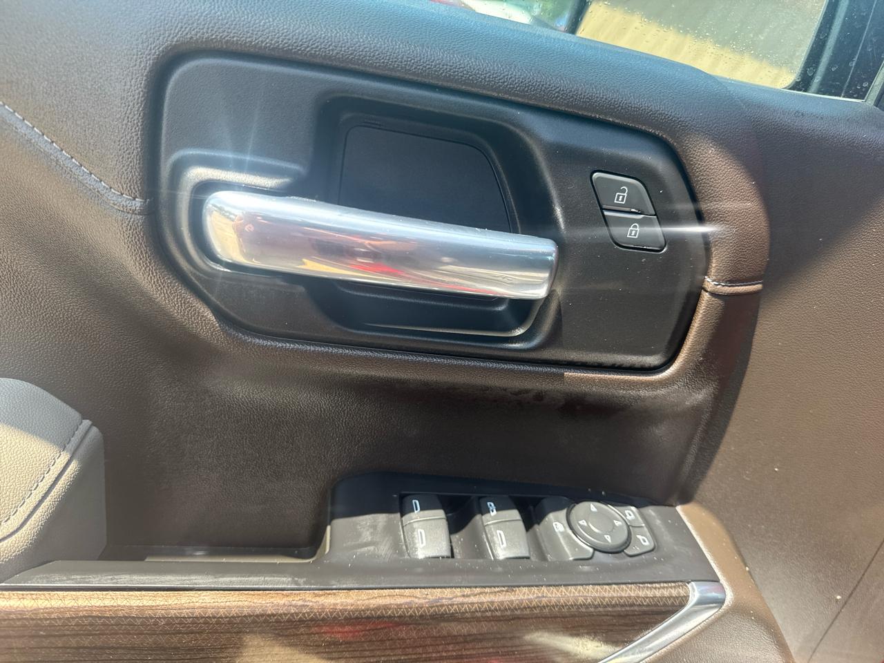 Chevrolet Silverado 1500  2021