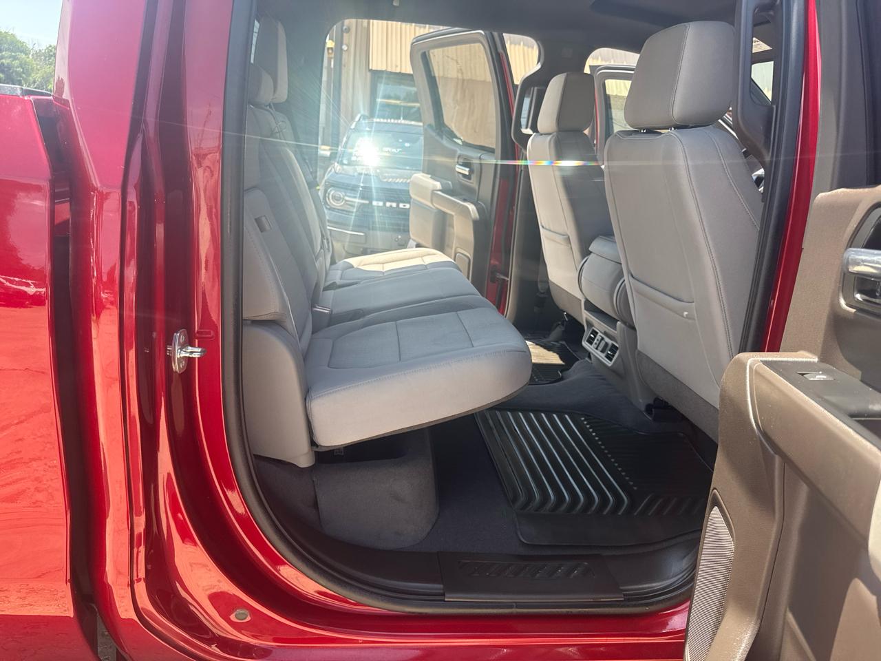 Chevrolet Silverado 1500  2021