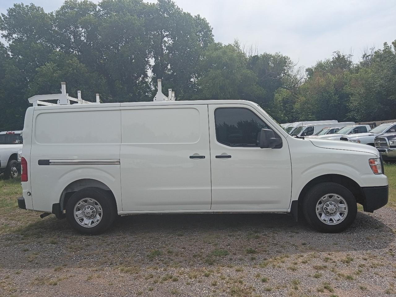 Nissan NV Cargo  2021