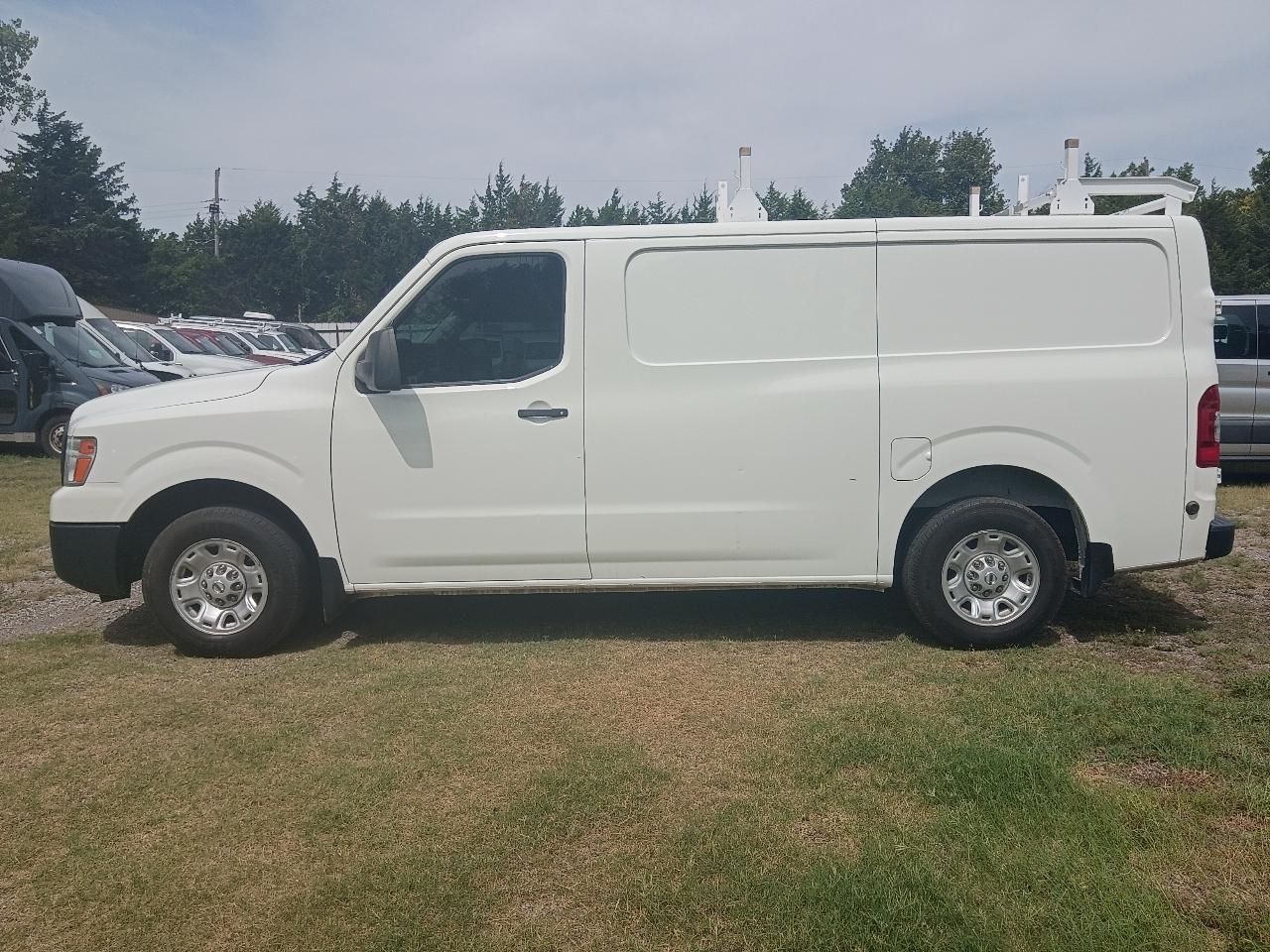Nissan NV Cargo  2021
