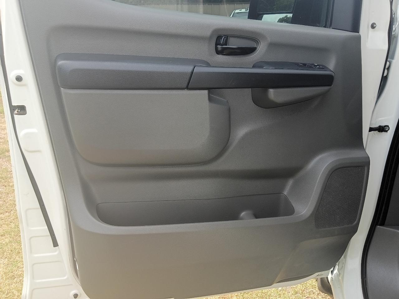 Nissan NV Cargo  2021