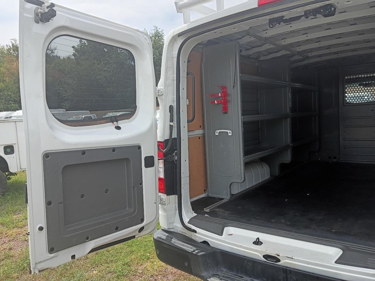 Nissan NV Cargo  2021