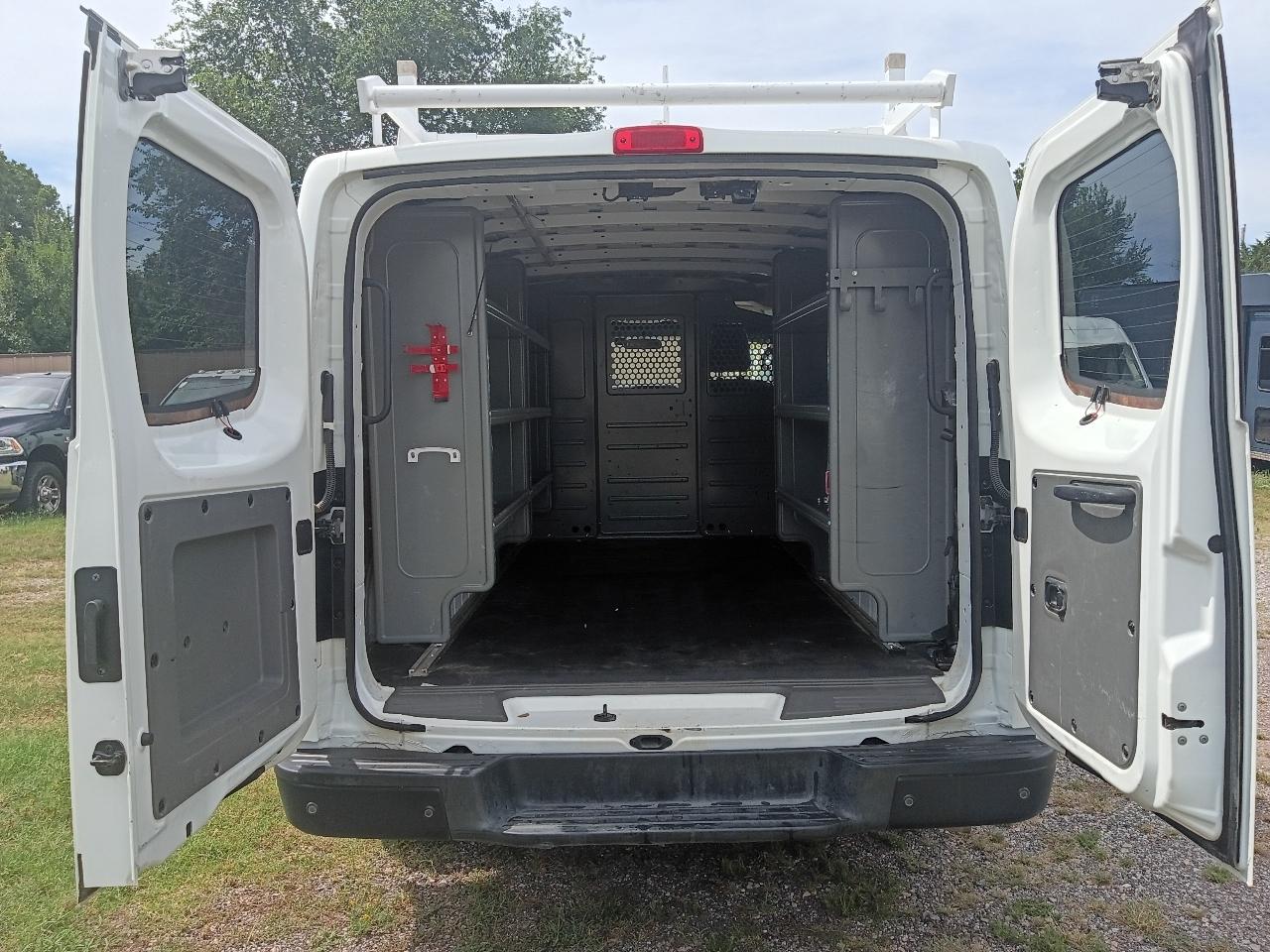 Nissan NV Cargo  2021