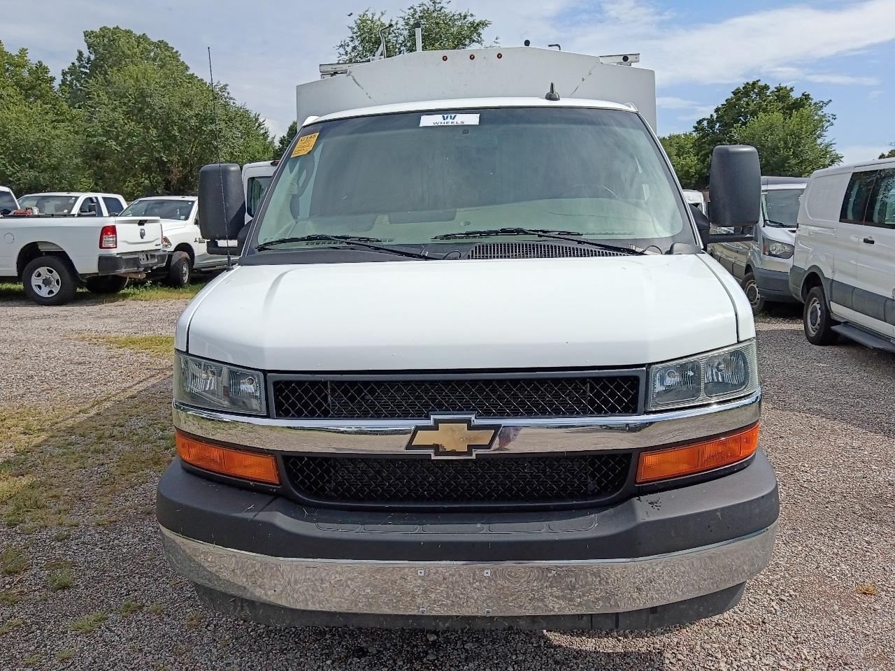 Chevrolet Cutaway 178" WB 2023