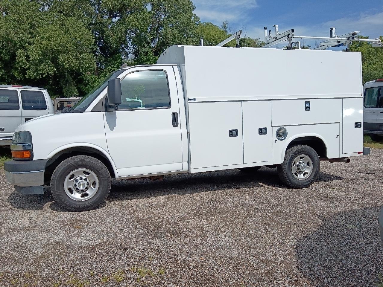 Chevrolet Cutaway 178" WB 2023