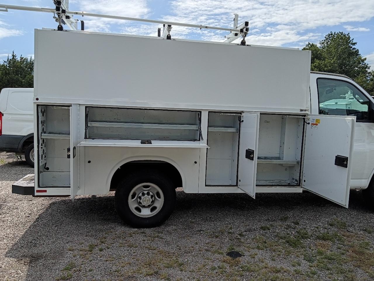 Chevrolet Cutaway 178" WB 2023