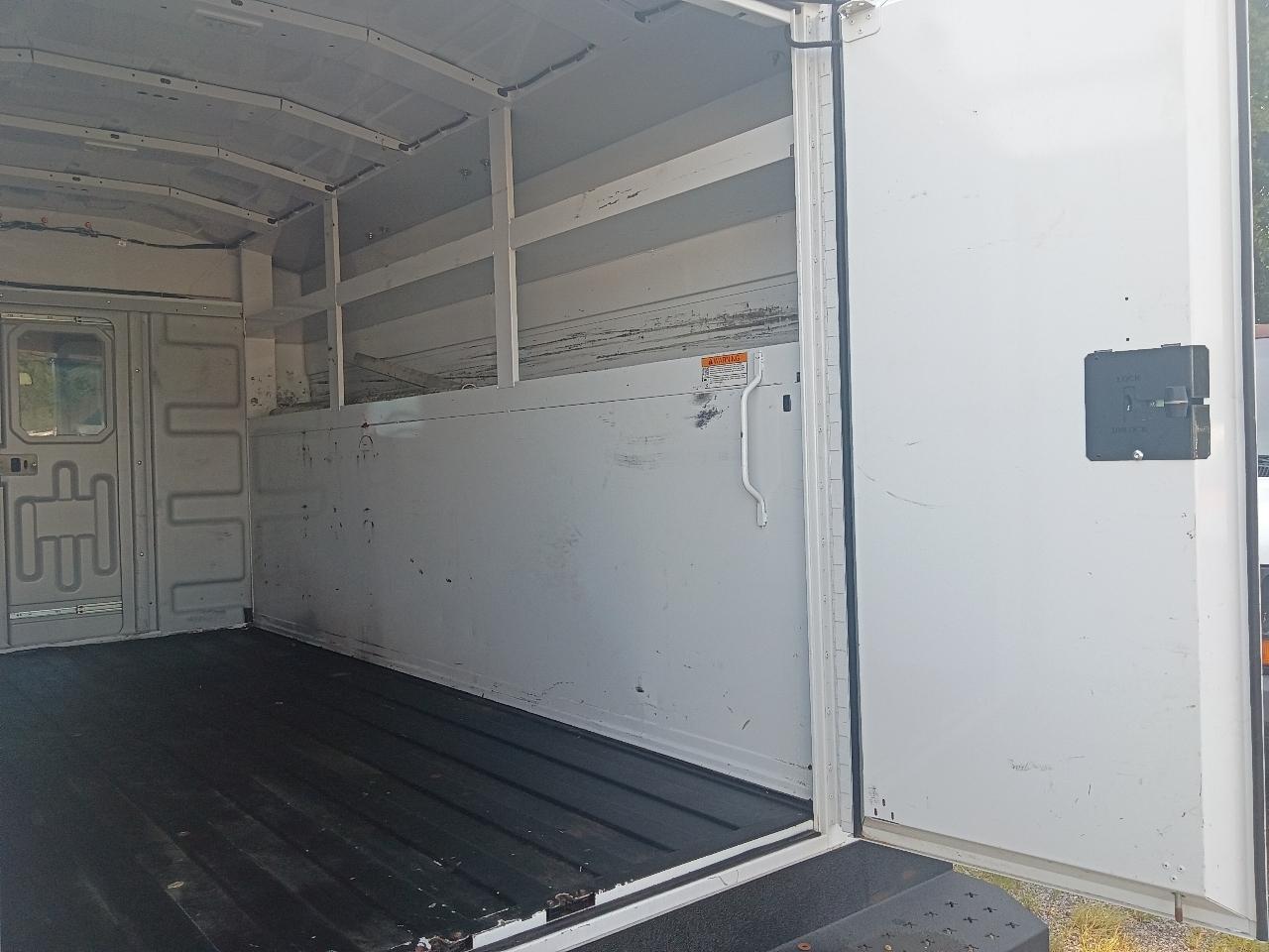 Chevrolet Cutaway 178" WB 2023