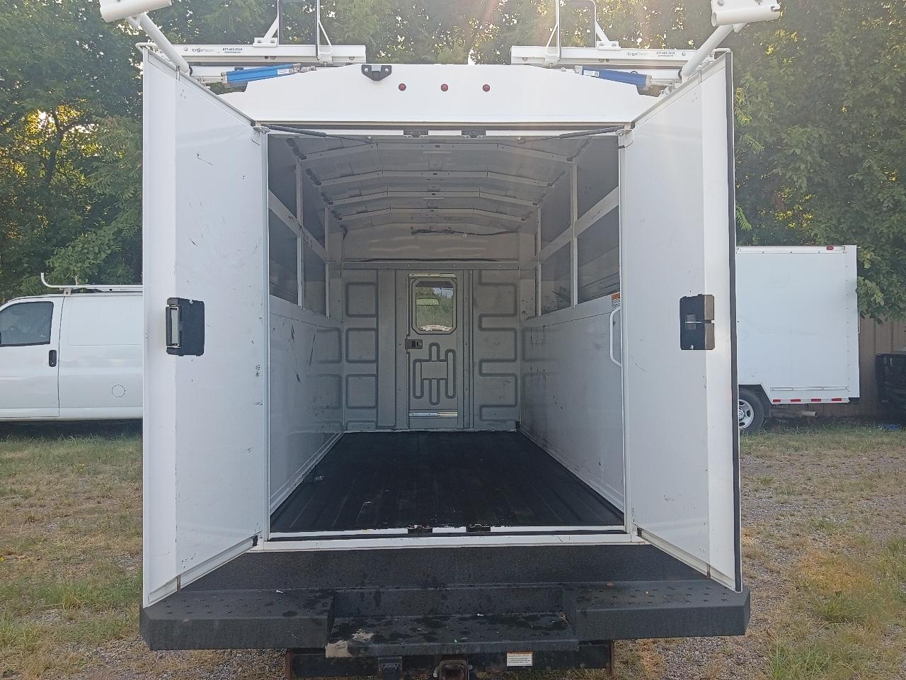 Chevrolet Cutaway 178" WB 2023