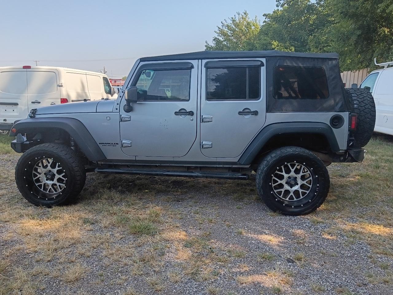 Jeep Wrangler  2014