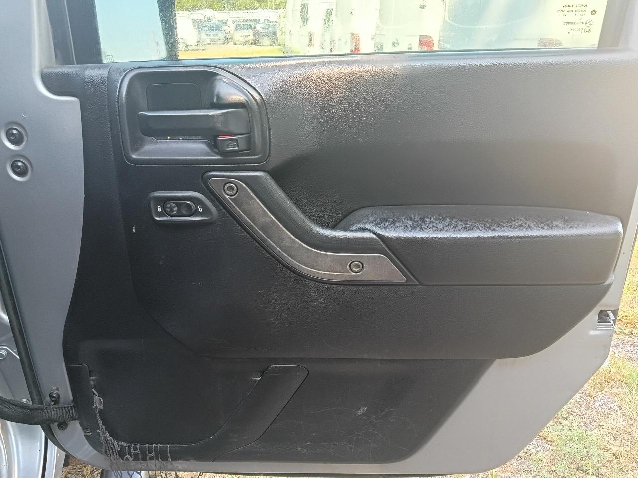 Jeep Wrangler  2014