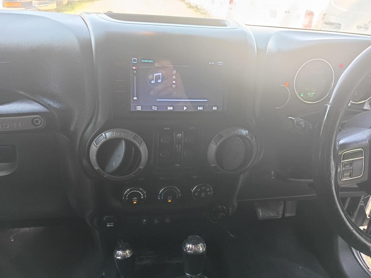 Jeep Wrangler  2014