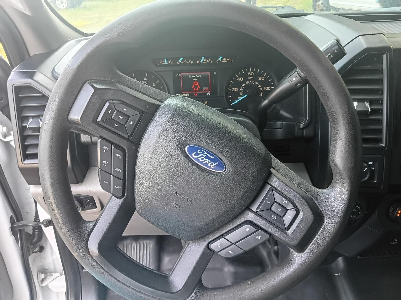 Ford F-150 XL SuperCab 6.5-ft. Bed 2WD 2020