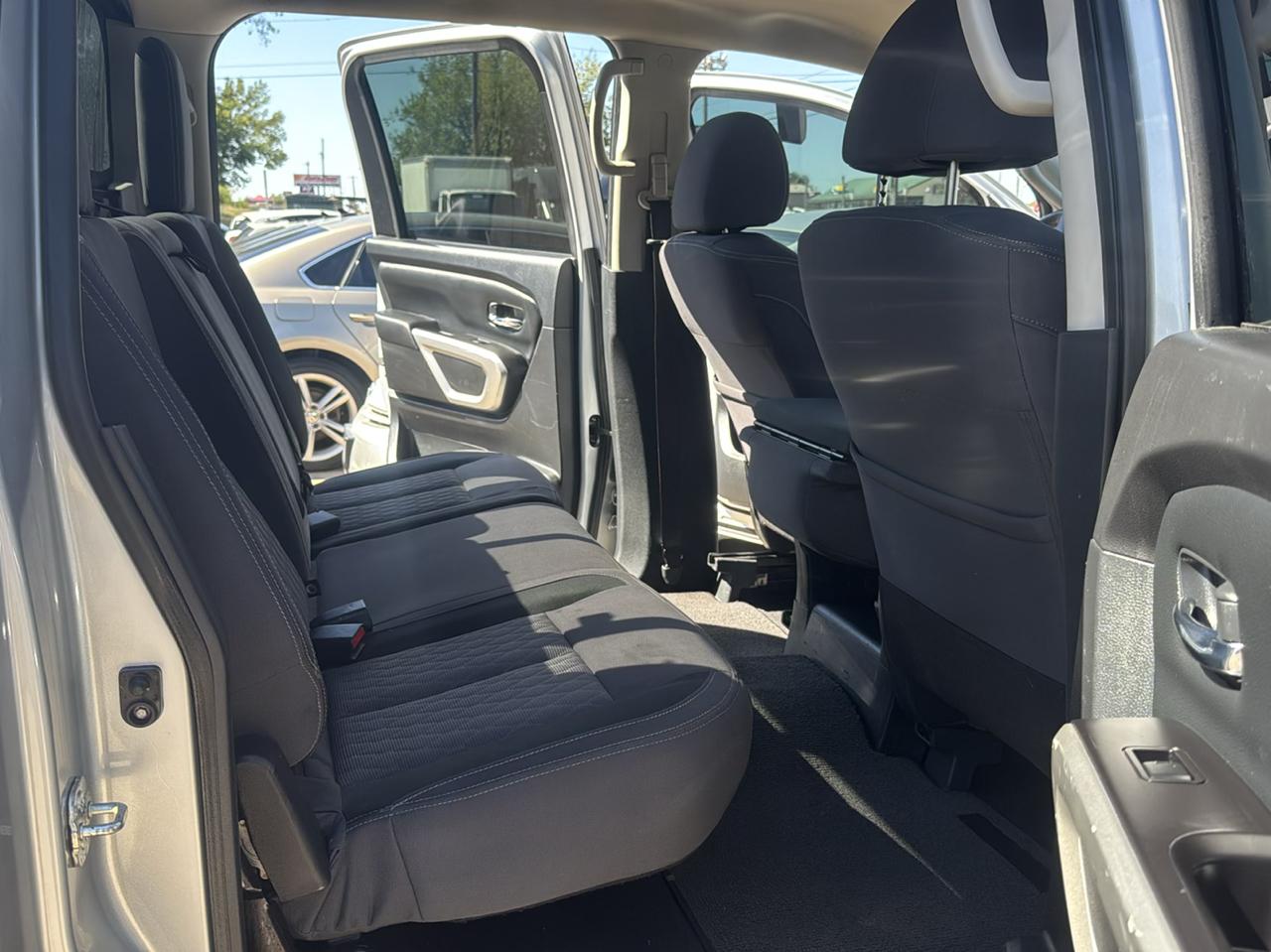Nissan Titan S Crew Cab 2WD 2021