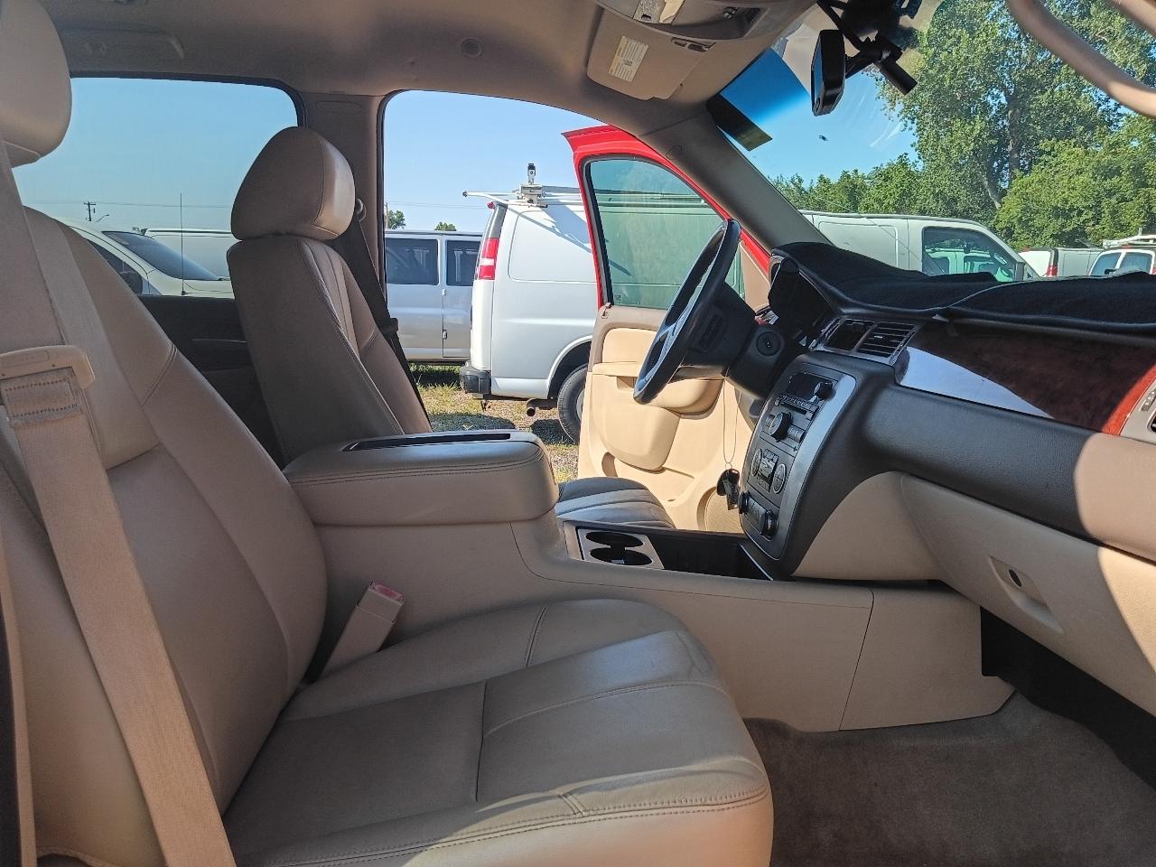 GMC Yukon SLT 4WD 2013